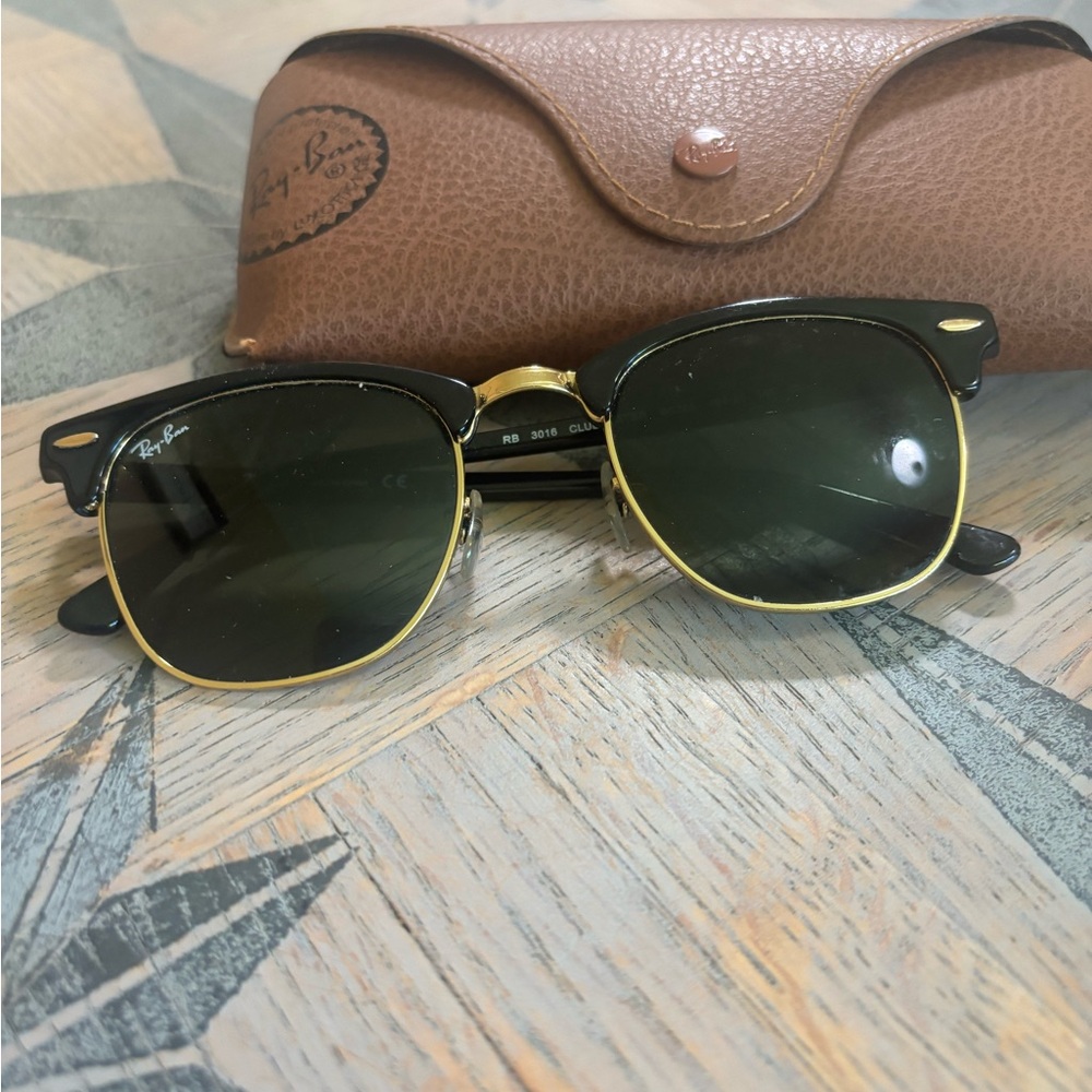 Rayban club masters WITH case